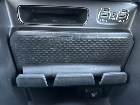 Used 2020 RAM 1500 Big Horn AWD/4WD image 12