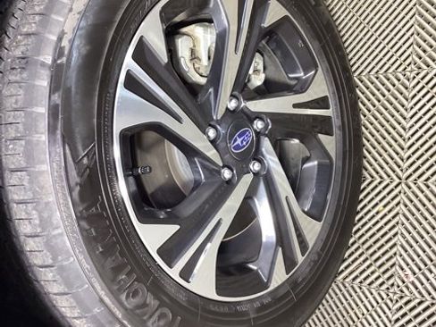 Certified 2024 Subaru Crosstrek 2.0i Premium image 8