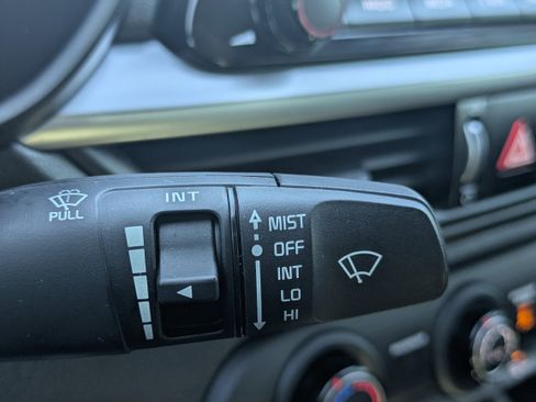 Certified 2023 Kia Forte LXS image 32