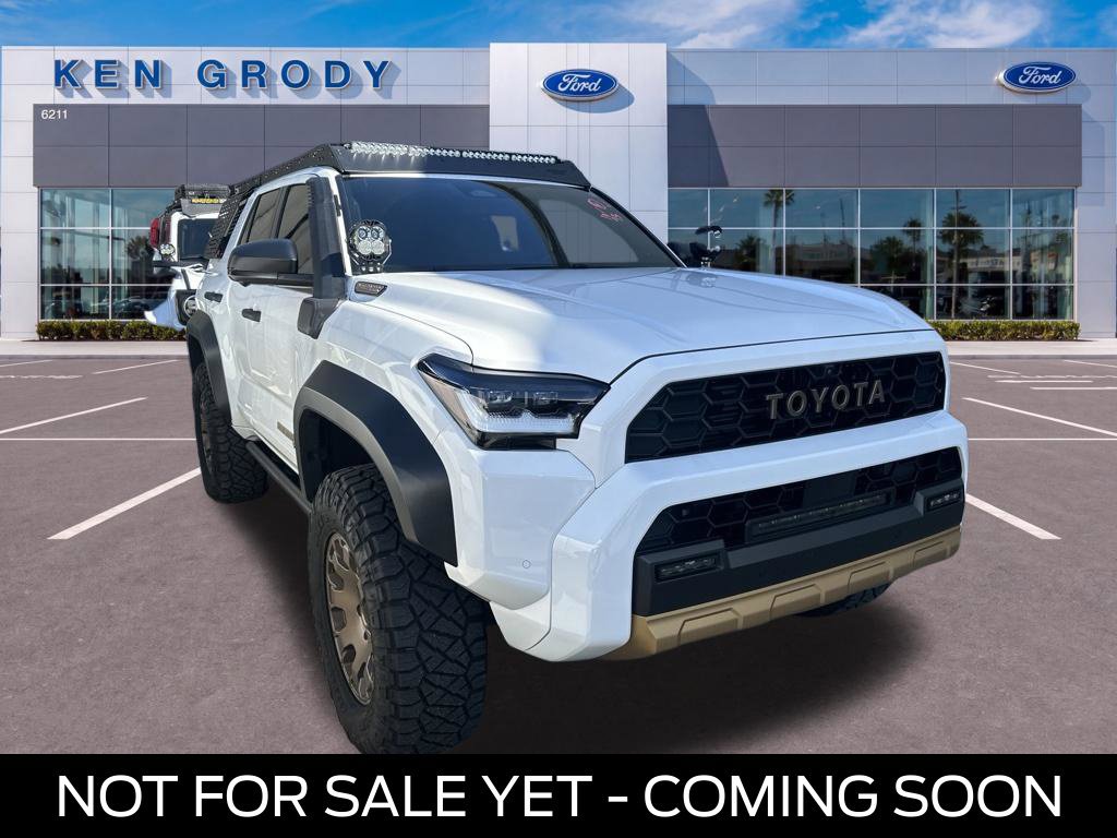Used 2025 Toyota 4Runner Trailhunter AWD/4WD image 1