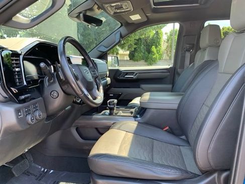 Used 2023 Chevrolet Silverado 1500 ZR2 w/ Technology Package AWD/4WD image 12