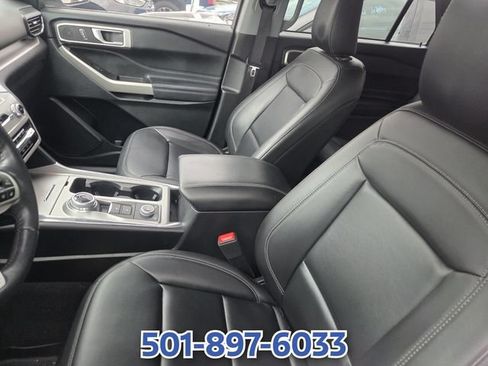 Used 2023 Ford Explorer XLT w/ Equipment Group 202A AWD/4WD image 5