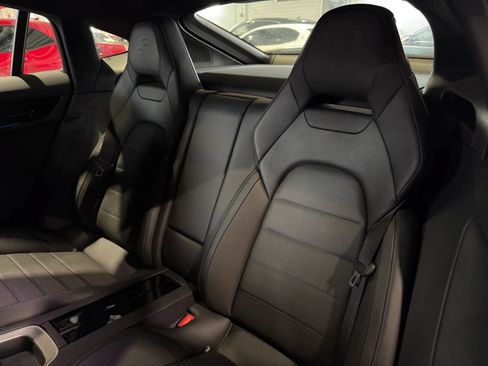 Used 2024 Porsche Panamera image 66