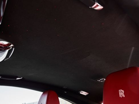 Used 2020 Rolls-Royce Wraith image 45