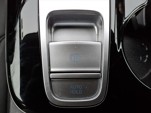 Certified 2023 Hyundai Tucson Limited w/ Cargo Package image 18