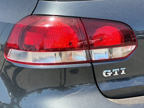 Used 2013 Volkswagen GTI Wolfsburg Edition FWD image 29