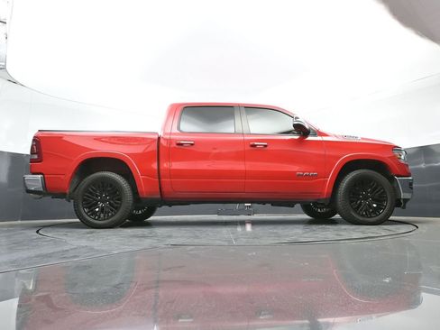 Used 2022 RAM 1500 Laramie AWD/4WD image 46