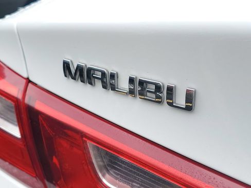 Used 2024 Chevrolet Malibu LT FWD image 28