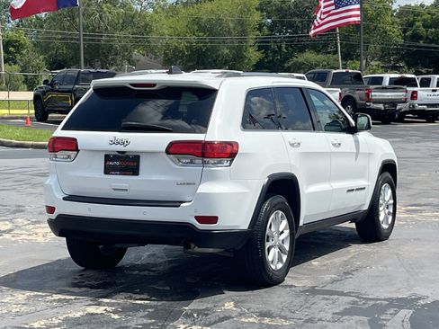 Used 2021 Jeep Grand Cherokee Laredo X RWD image 9