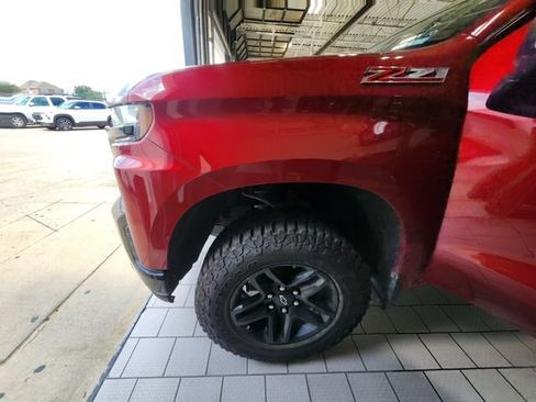 Used 2021 Chevrolet Silverado 1500 LT Trail Boss w/ Convenience Package II AWD/4WD image 6