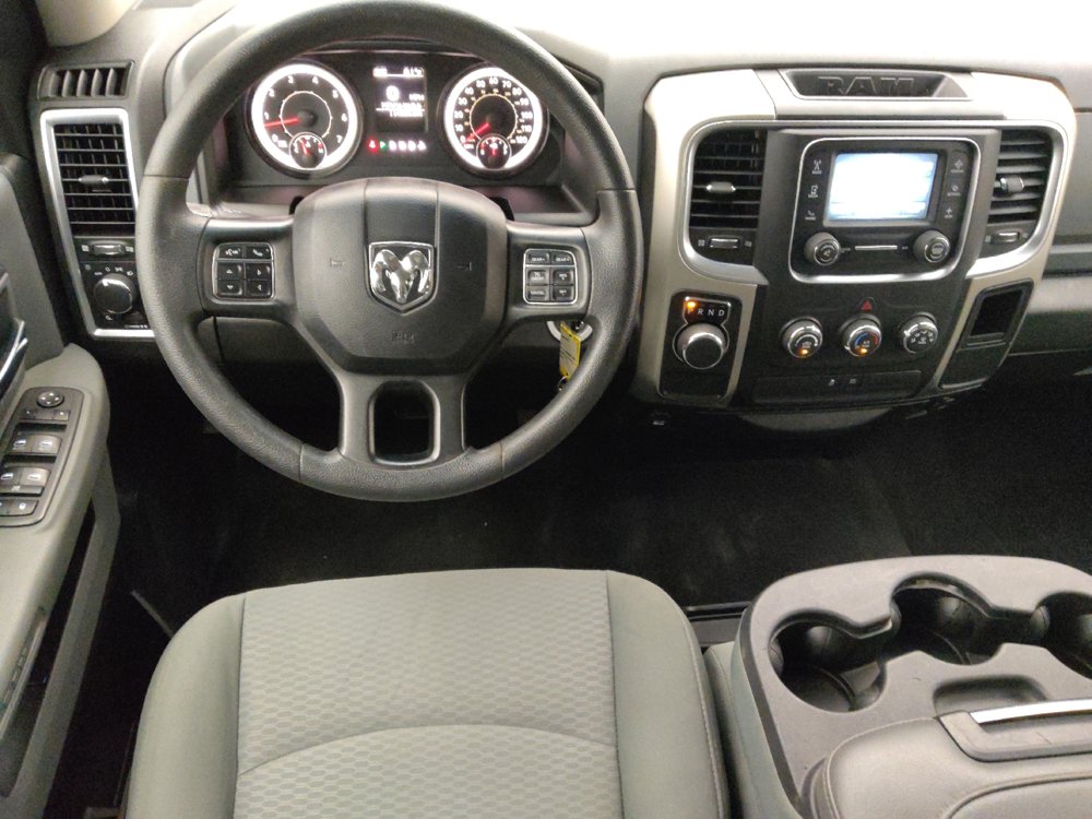 Used 2019 RAM 1500 Classic SLT RWD image 22