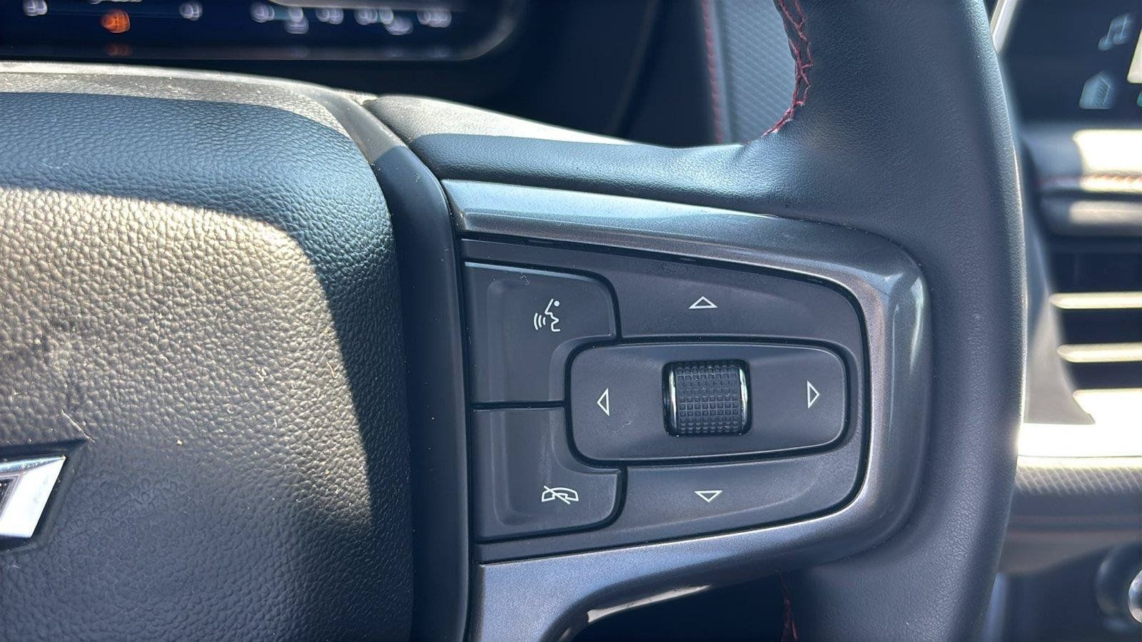 Used 2024 Chevrolet Tahoe RST w/ Luxury Package RWD image 33