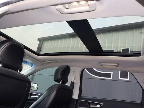 Used 2018 Ford Edge Sport w/ Equipment Group 401A image 8