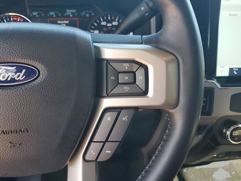 Used 2022 Ford F250 Lariat w/ Lariat Ultimate Package image 32