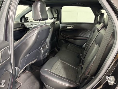 Used 2022 Ford Edge ST-Line image 31