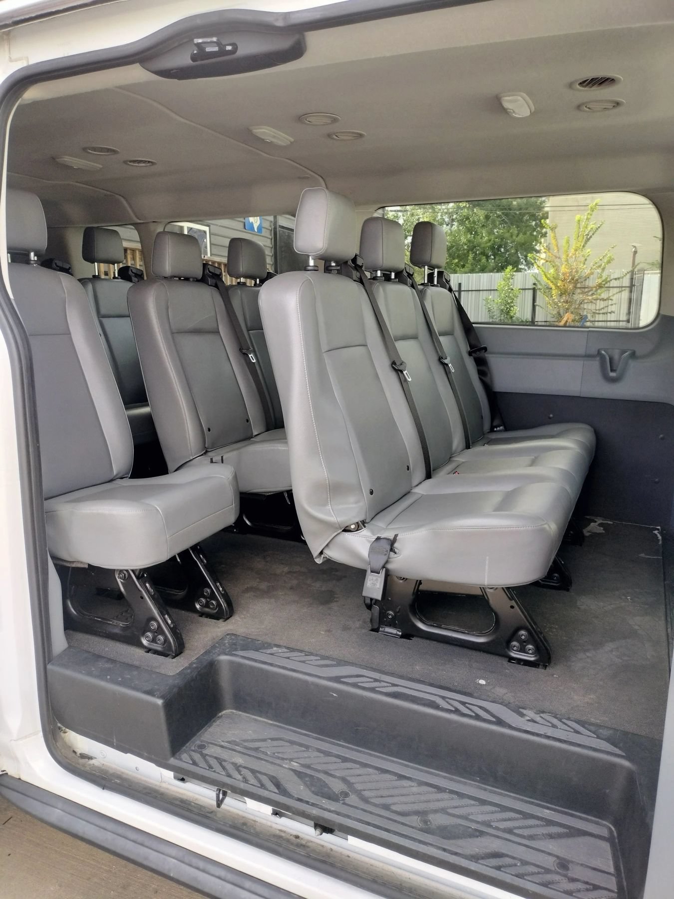 Used 2018 Ford Transit 350 XL RWD image 34
