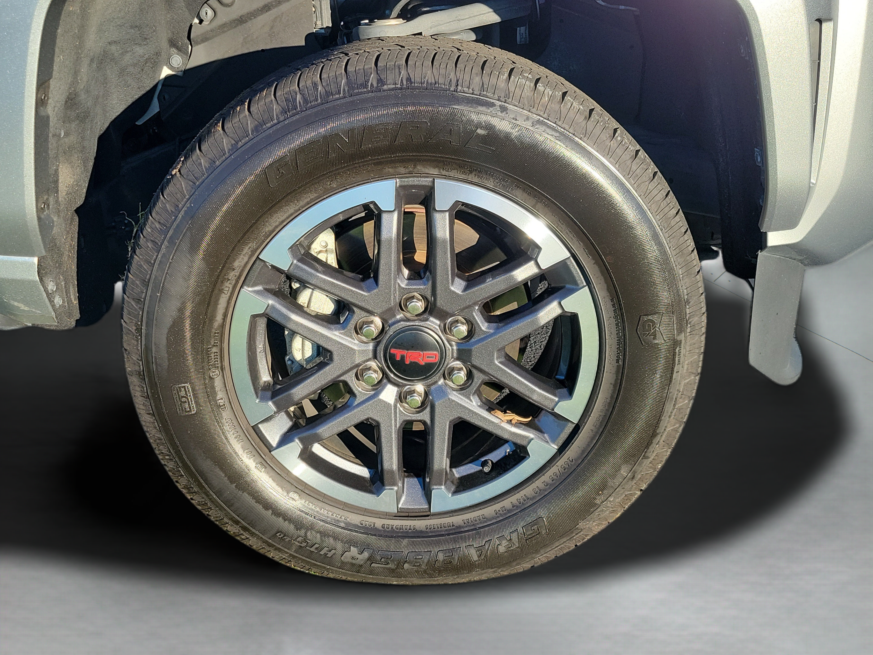 Certified 2024 Toyota Tacoma TRD Sport AWD/4WD image 12