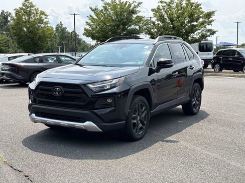 Used 2022 Toyota RAV4 Adventure AWD/4WD image 2