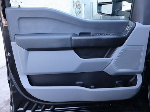 Used 2023 Ford F450 XL w/ Snow Plow/Camper Package image 22