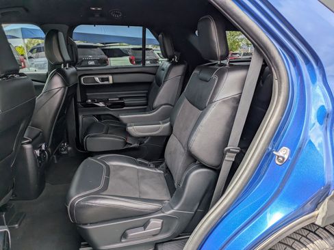 Certified 2023 Ford Explorer ST image 28