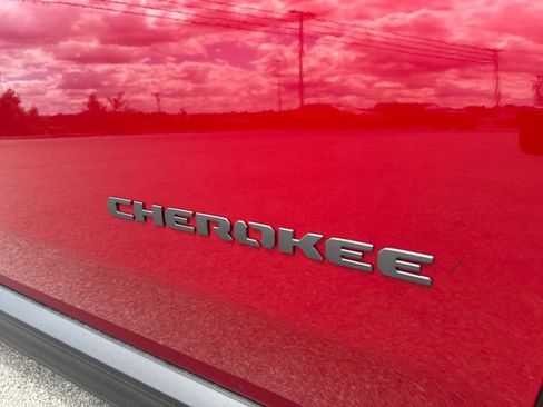 New 2026 Jeep Cherokee Laredo AWD/4WD image 4