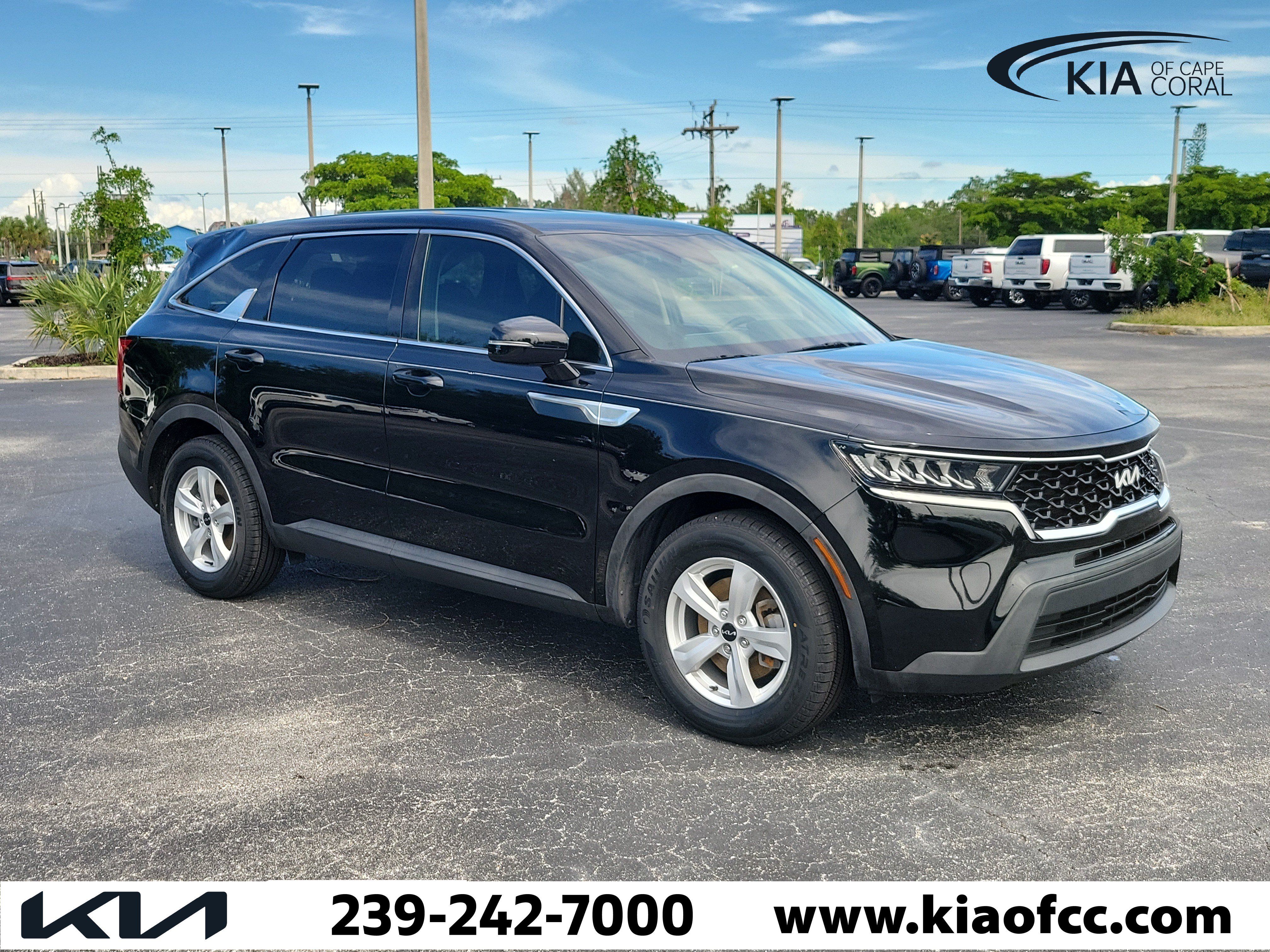 Used 2022 Kia Sorento LX FWD image 7