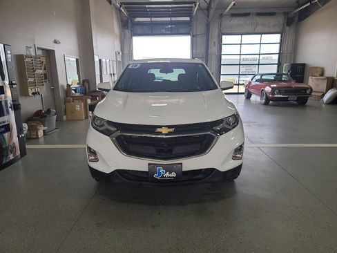 Used 2019 Chevrolet Equinox LT AWD/4WD image 3