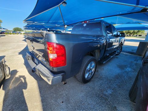 Used 2011 Chevrolet Silverado 1500 LT w/ Texas Edition RWD image 4