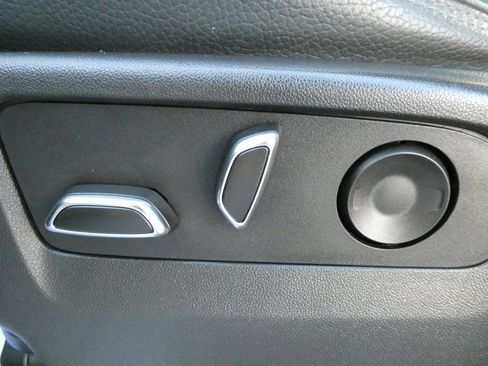 Certified 2022 GMC Sierra 1500 Denali image 25