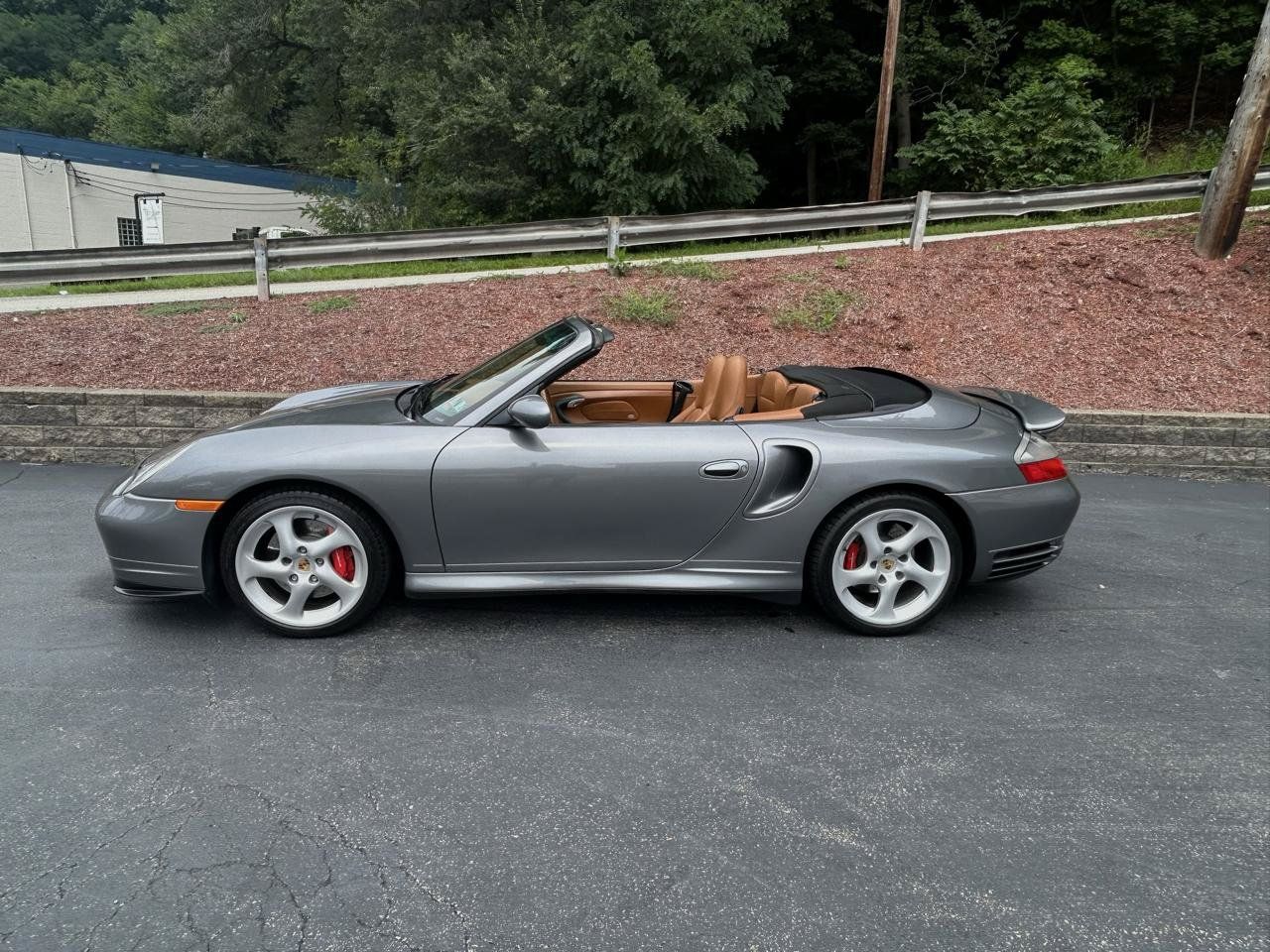 Used 2004 Porsche 911 Turbo AWD/4WD image 2