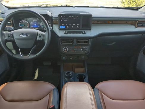 Used 2022 Ford Maverick Lariat w/ Equipment Group 500A Standard image 17