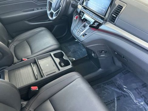 Used 2025 Honda Odyssey Sport-L image 18