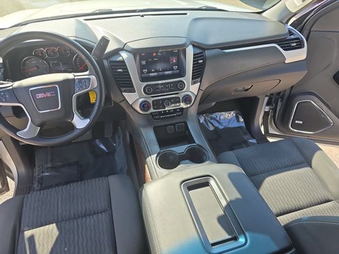 Used 2015 GMC Yukon XL SLE w/ Convenience Package RWD image 21