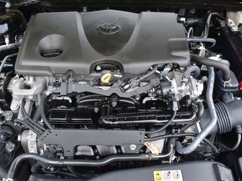 Used 2023 Toyota Camry SE FWD image 23