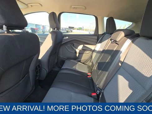 Used 2019 Ford Escape SE image 13