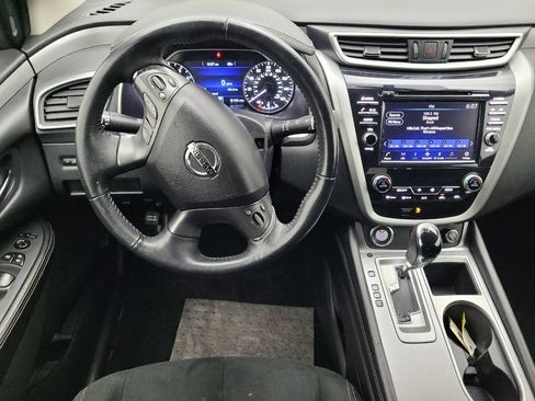 Used 2019 Nissan Murano SV image 22