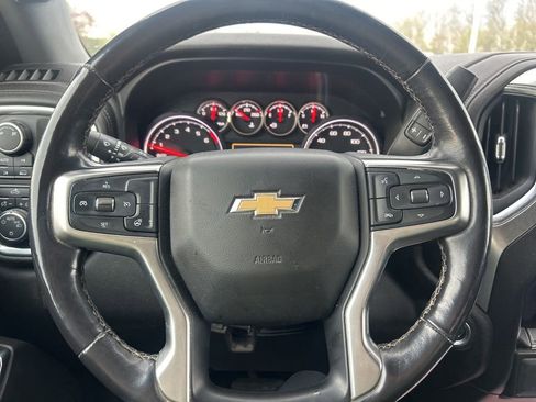 Used 2019 Chevrolet Silverado 1500 LT w/ All-Star Edition AWD/4WD image 11