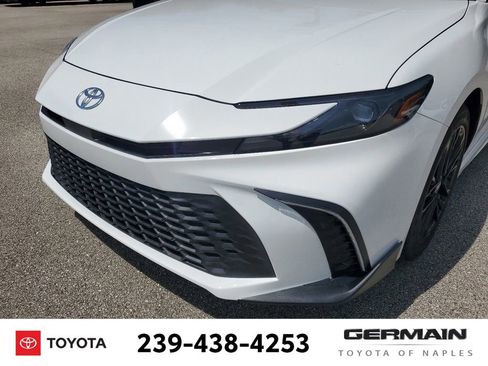 New 2025 Toyota Camry SE w/ Convenience Package FWD image 13