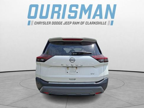 Used 2023 Nissan Rogue SV w/ SV Premium Package image 5