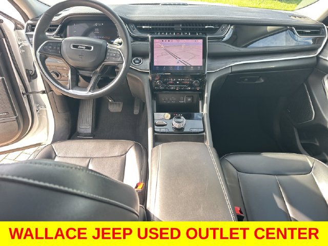Used 2024 Jeep Grand Cherokee Limited 4xe AWD/4WD image 16