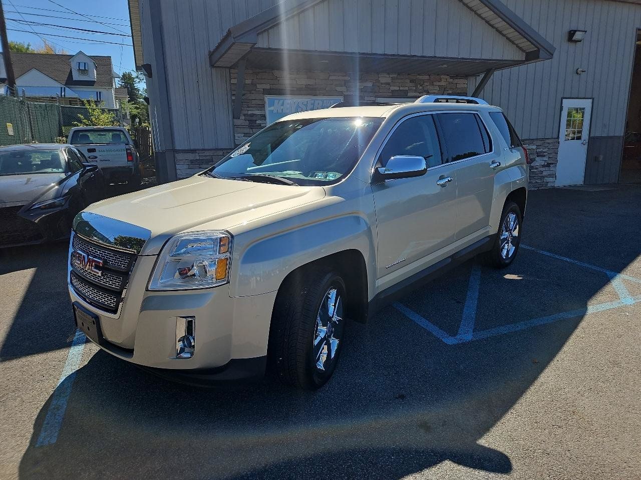Used 2014 GMC Terrain SLT AWD/4WD image 9