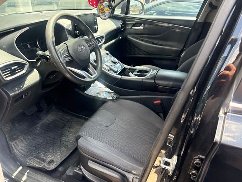 Used 2021 Hyundai Santa Fe SE FWD image 10