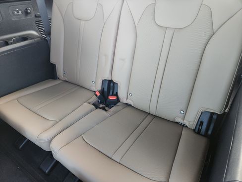 New 2026 Kia Sorento SX Prestige AWD/4WD image 10
