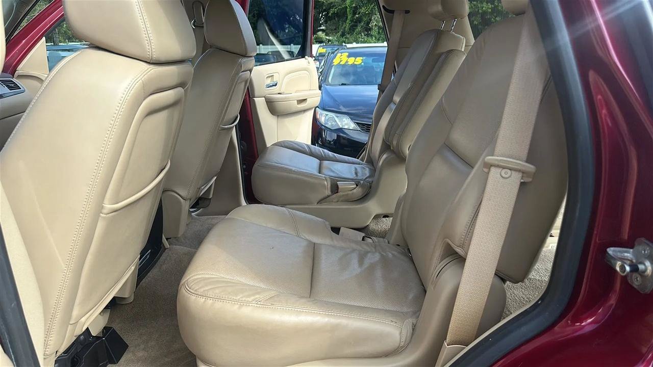 Used 2009 Cadillac Escalade 2WD image 7