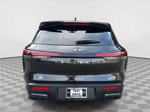 Used 2025 INFINITI QX60 Luxe FWD image 7