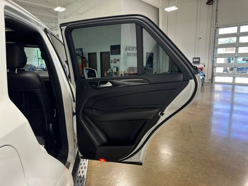 Used 2016 Mercedes-Benz GLE 350 image 37
