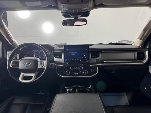 Used 2022 Ford Expedition XLT AWD/4WD image 13