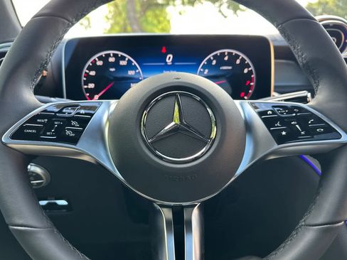 New 2026 Mercedes-Benz GLC 300 4MATIC image 23