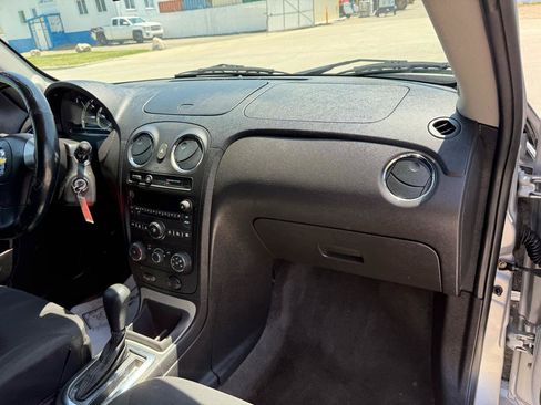 Used 2011 Chevrolet HHR LT FWD image 23