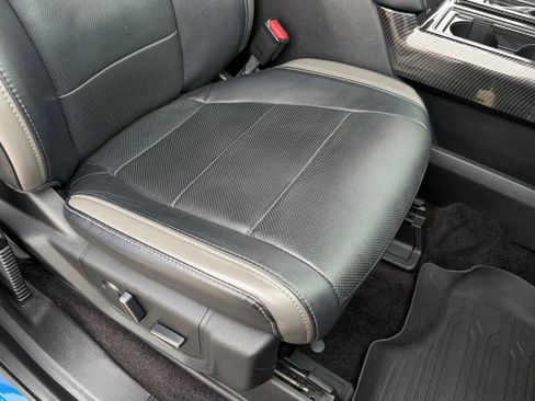 Used 2017 Ford F150 Raptor w/ Equipment Group 802A Luxury image 68